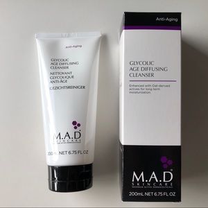 MAD Skincare Glycolic Age Diffusing Cleanser (NIB)